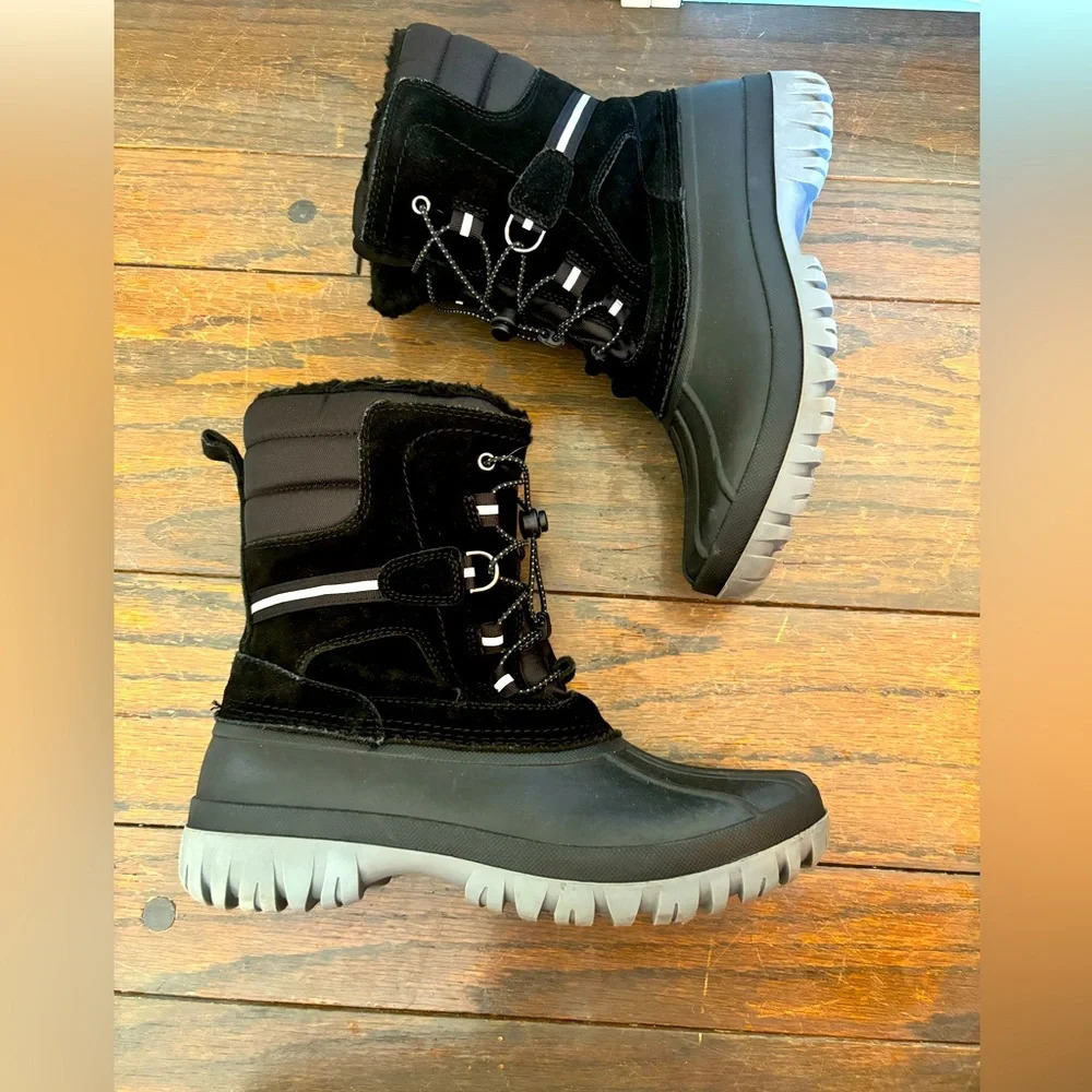 Lands' End Black Tall Winter Boot Size 9